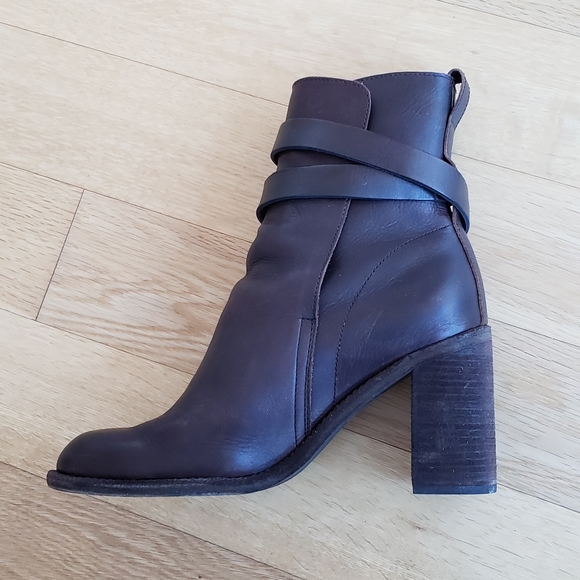 See by Chloe Women's Janis Heeled Leather Boots - Picture 3 of 8